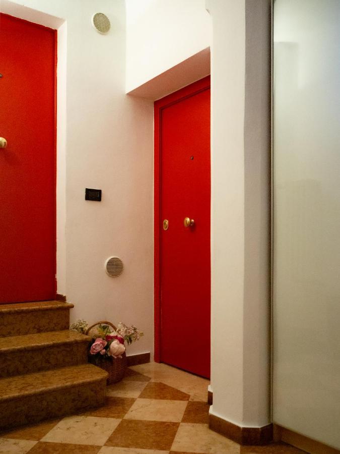 Monolocale Sui Tetti Di Bologna - Via Indipendenza Apartment Ngoại thất bức ảnh
