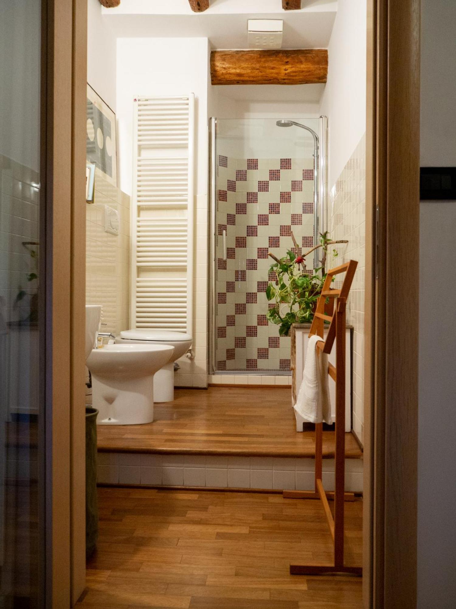 Monolocale Sui Tetti Di Bologna - Via Indipendenza Apartment Ngoại thất bức ảnh
