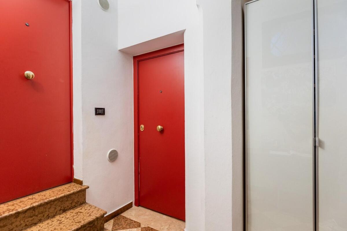 Monolocale Sui Tetti Di Bologna - Via Indipendenza Apartment Ngoại thất bức ảnh