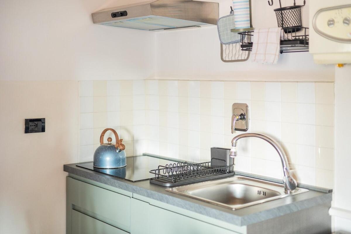 Monolocale Sui Tetti Di Bologna - Via Indipendenza Apartment Ngoại thất bức ảnh