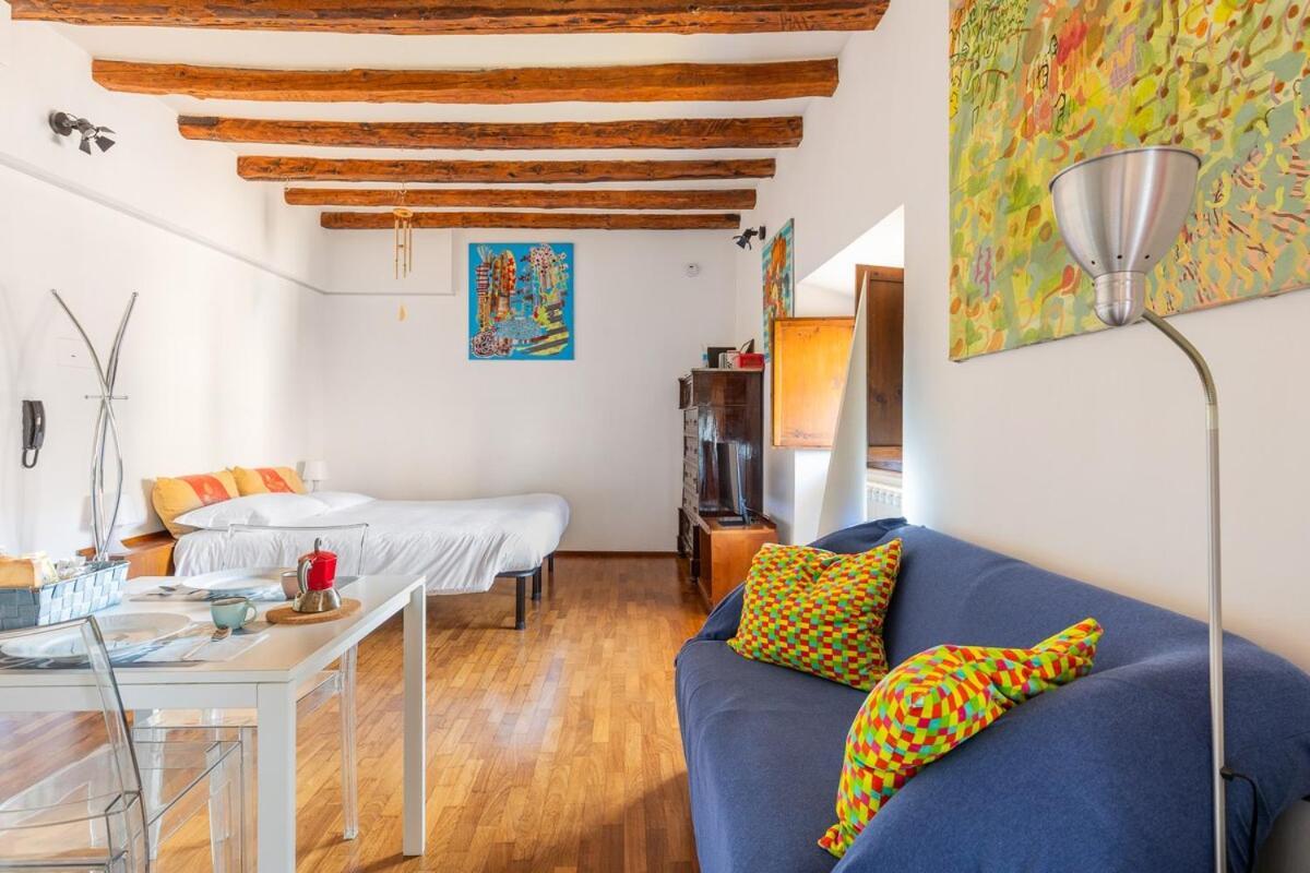 Monolocale Sui Tetti Di Bologna - Via Indipendenza Apartment Ngoại thất bức ảnh