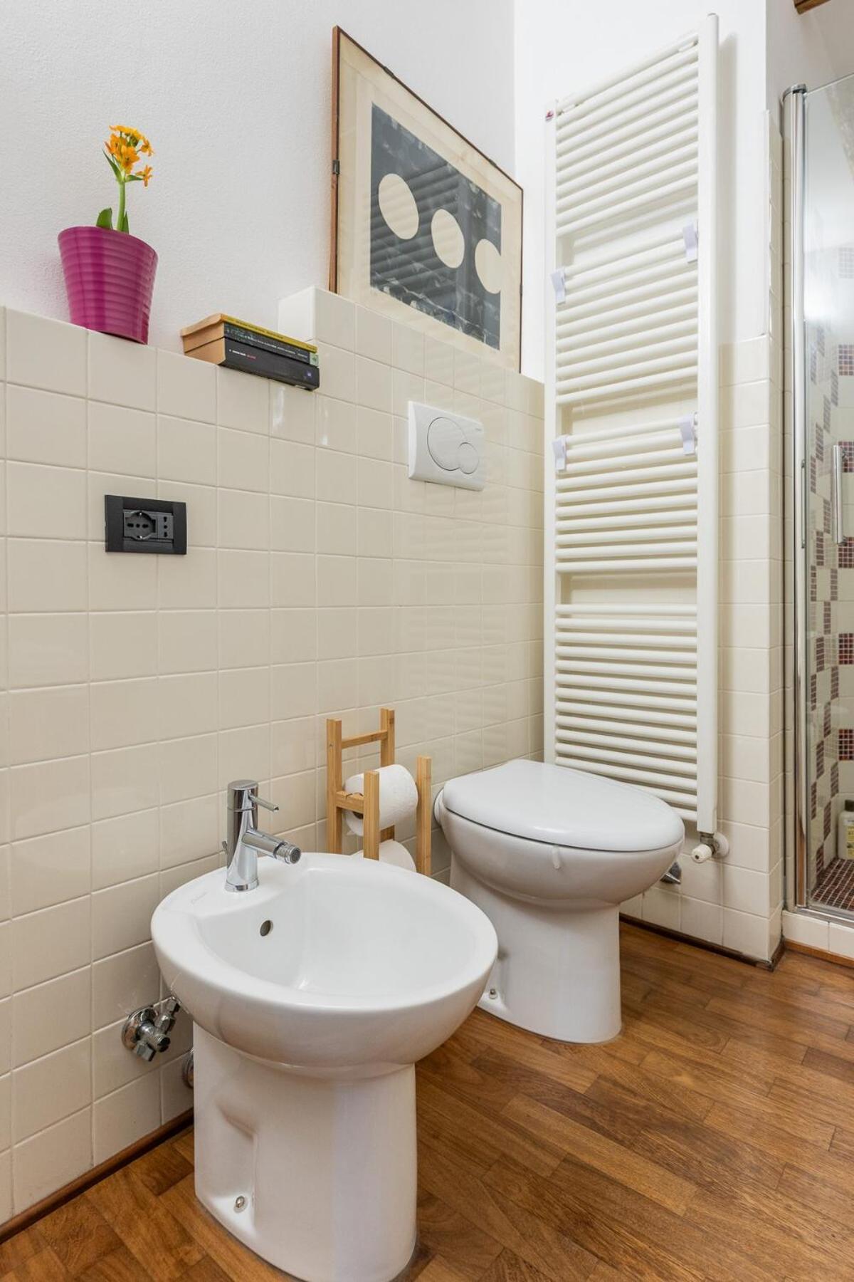 Monolocale Sui Tetti Di Bologna - Via Indipendenza Apartment Ngoại thất bức ảnh